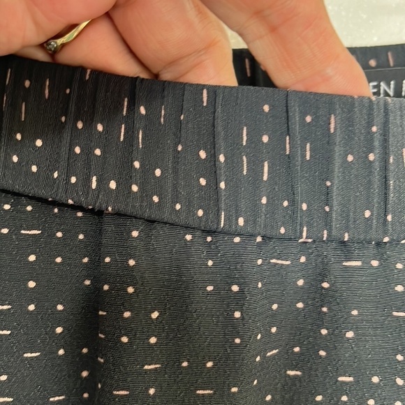 Eileen Fisher Pull On Pant Women's S Gray Small Pink Elongated Dots Tapered Leg - Picture 6 of 12